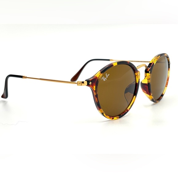 Beautiful Ray-Ban Round Lens Sunglasses RB2447 Fleck Tortoise W/ Brown Lens 49mm - Picture 8 of 16